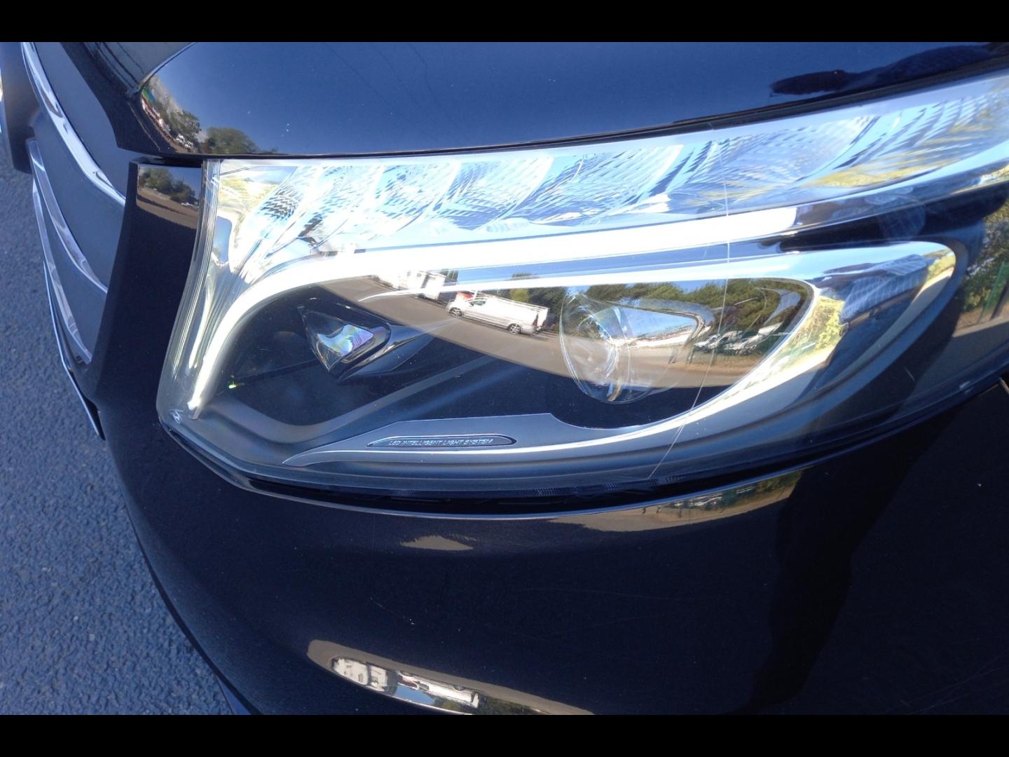 Image MERCEDES-BENZ Vito Fg 119 CDI Compact 4x4 Pro 9G-Tronic