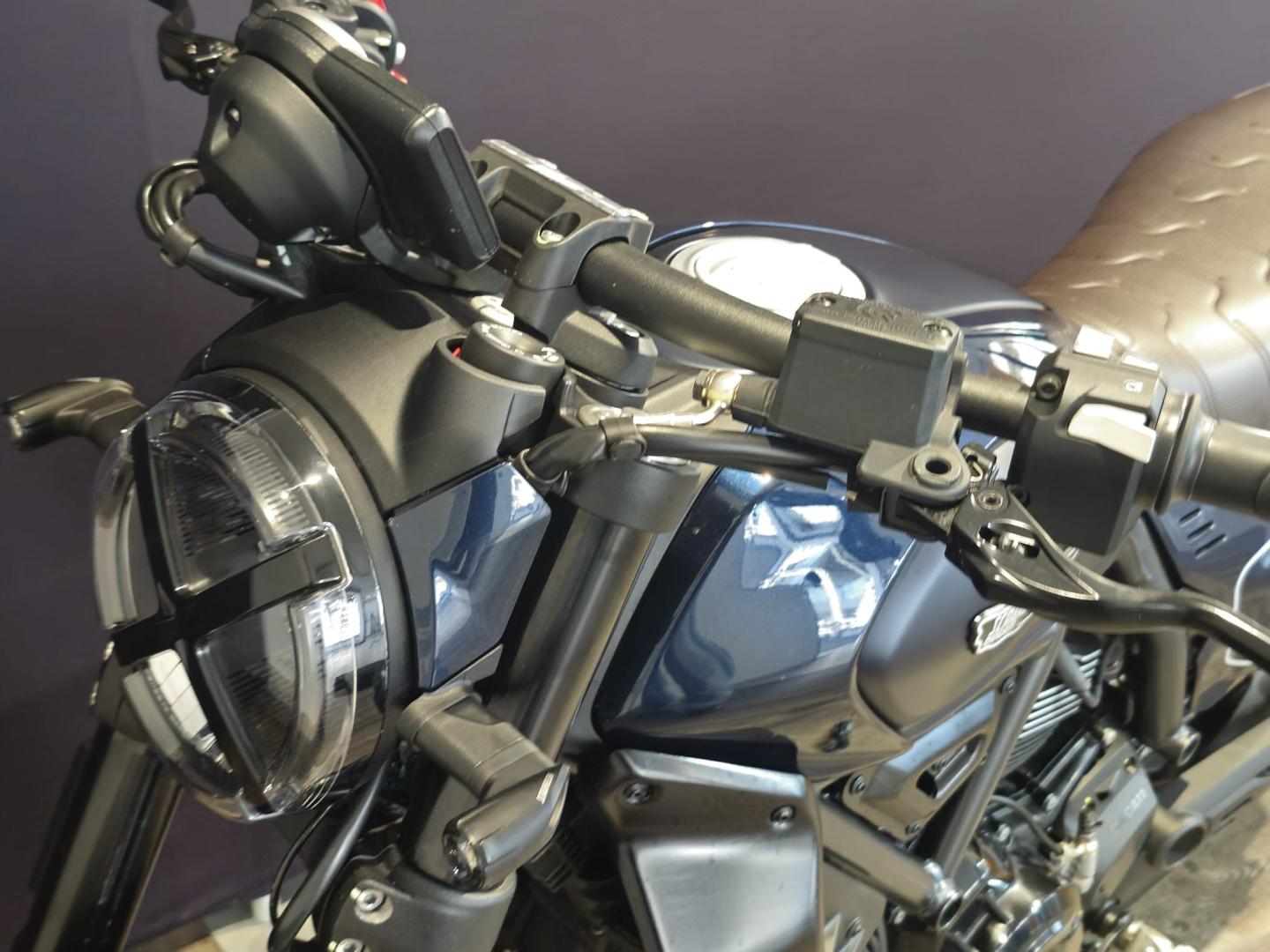 Image DUCATI Scrambler Scrambler 800 Nightshift