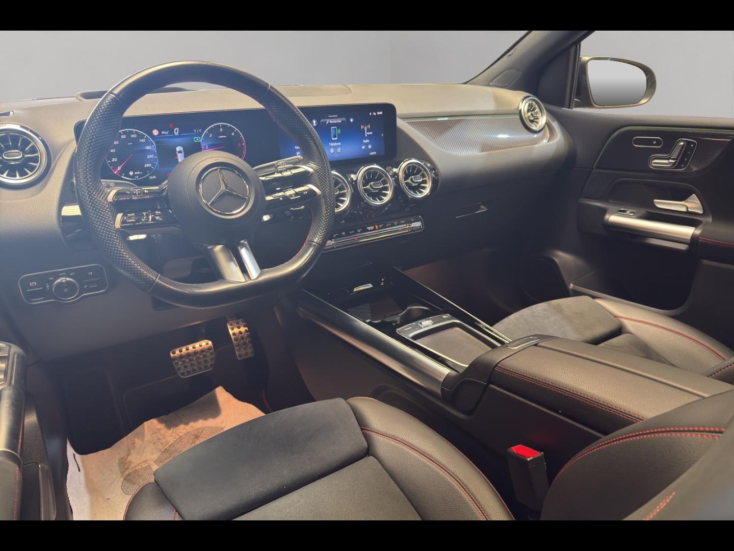 Image MERCEDES-BENZ Classe B 200d 150ch AMG Line 8G-DCT
