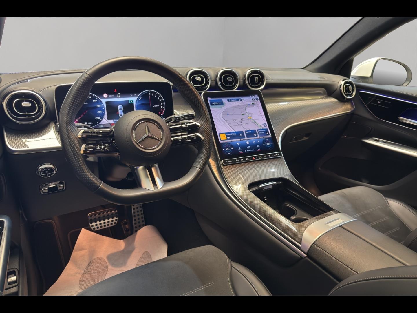 Image MERCEDES-BENZ GLC Coupé 300 e Hybrid 204+136ch AMG Line 4Matic 9G-Tronic