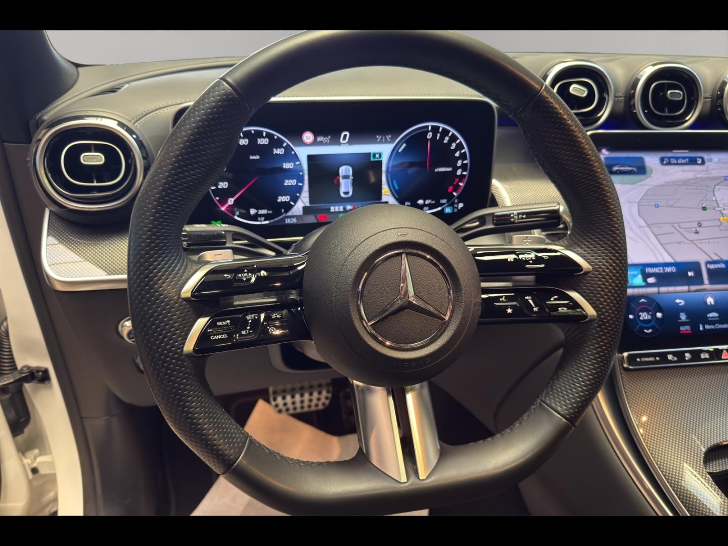 Image MERCEDES-BENZ GLC Coupé 300 e Hybrid 204+136ch AMG Line 4Matic 9G-Tronic
