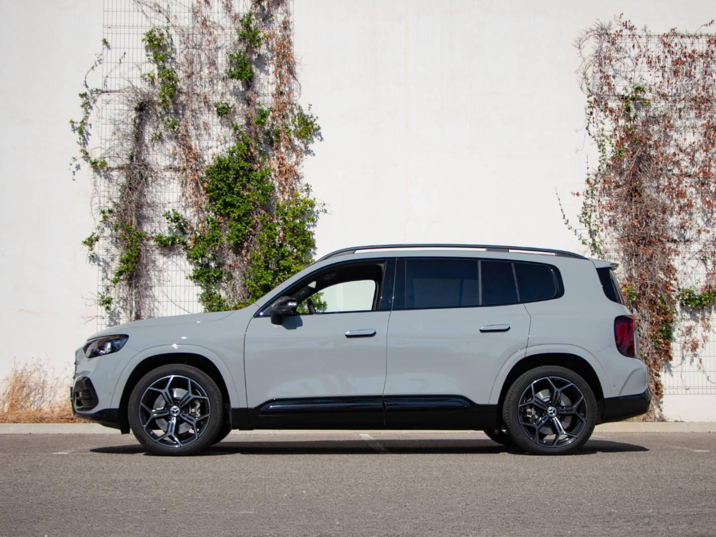 Image MERCEDES-BENZ GLB 250 EQ 272ch Launch Edition