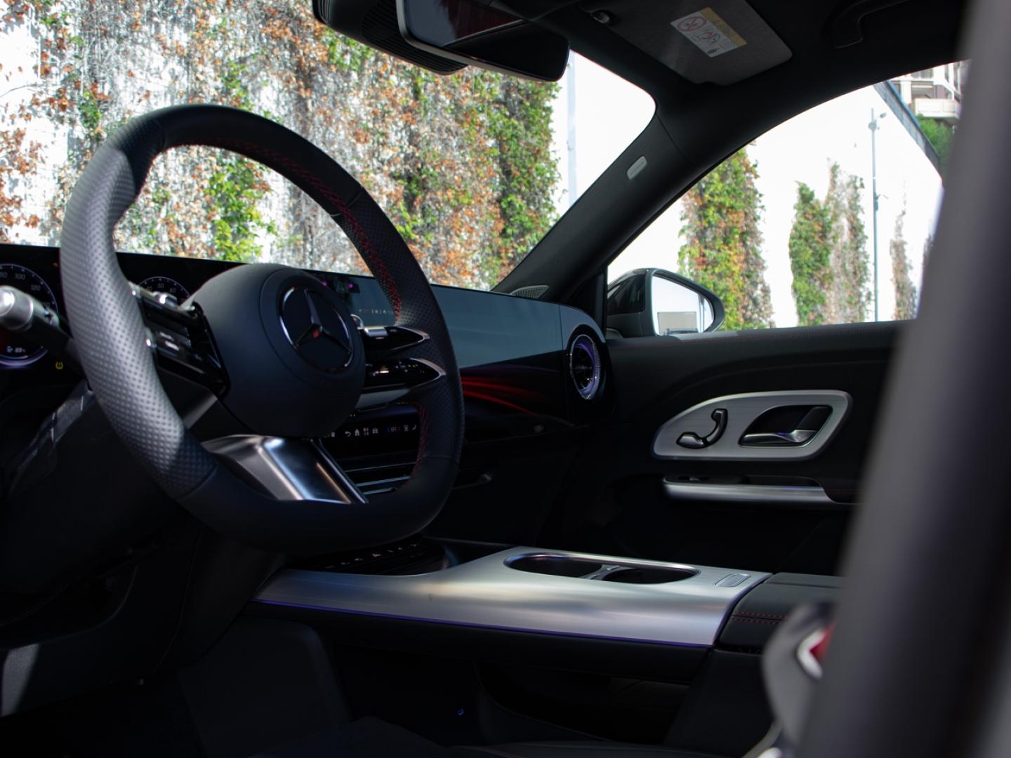 Image MERCEDES-BENZ GLB 250 EQ 272ch Launch Edition