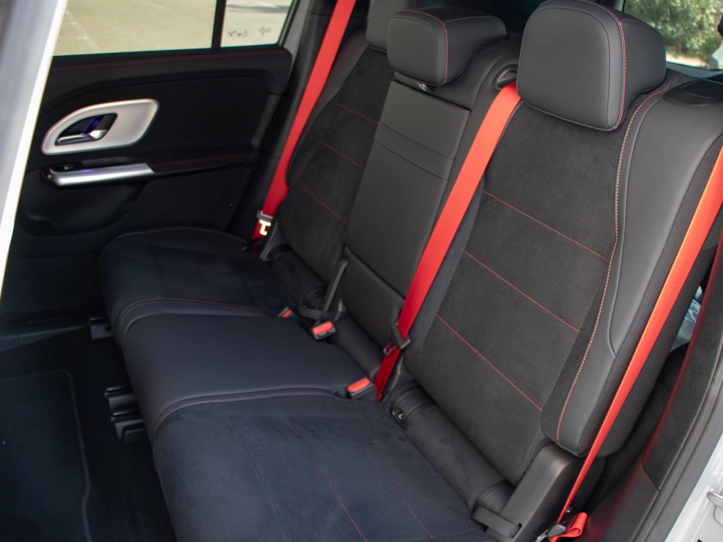 Image MERCEDES-BENZ GLB 250 EQ 272ch Launch Edition