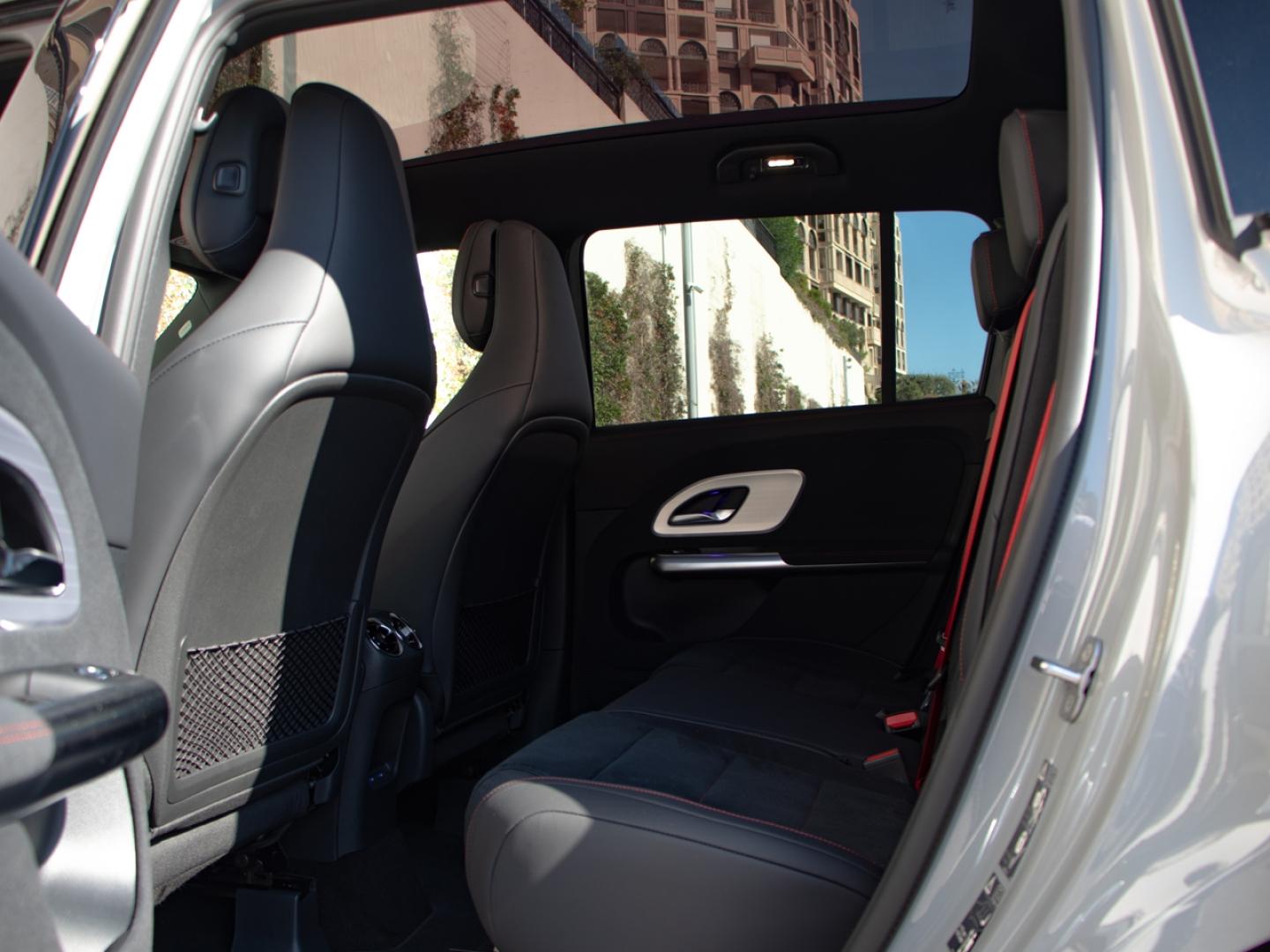 Image MERCEDES-BENZ GLB 250 EQ 272ch Launch Edition