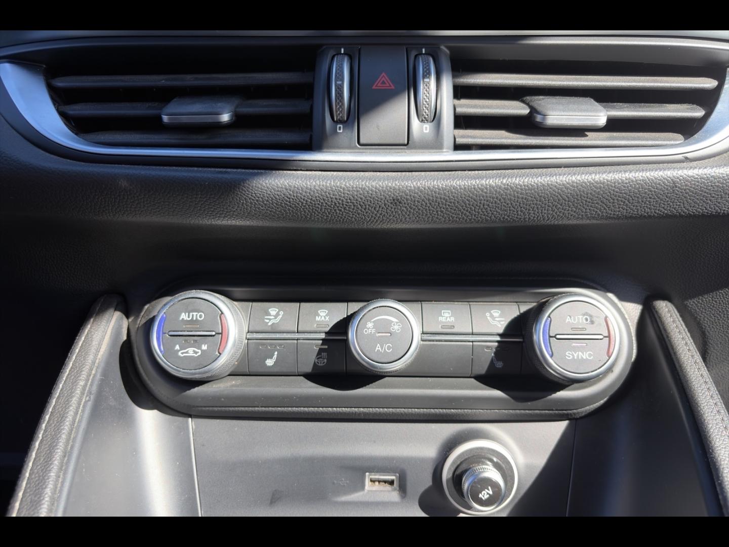 Image ALFA ROMEO Stelvio 2.2 Diesel 160ch Ti AT8 MY22