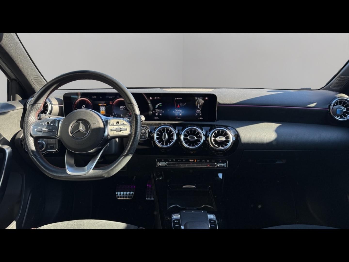 Image MERCEDES-BENZ Classe A 180 d 116ch AMG Line 7G-DCT