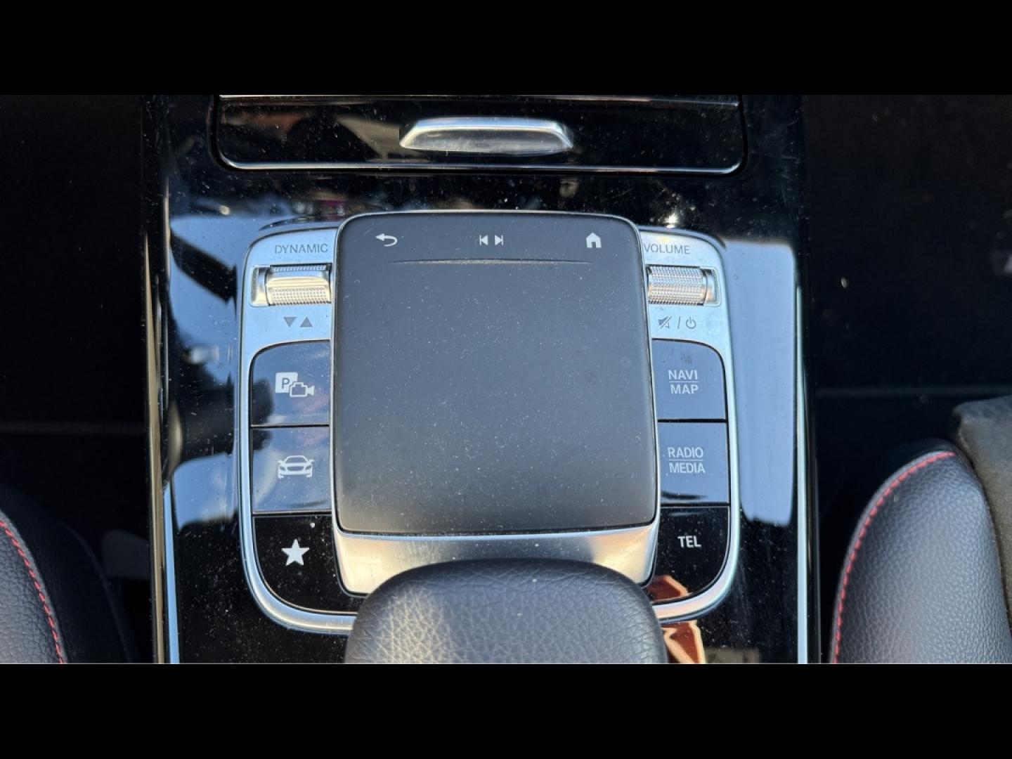 Image MERCEDES-BENZ Classe A 180 d 116ch AMG Line 7G-DCT