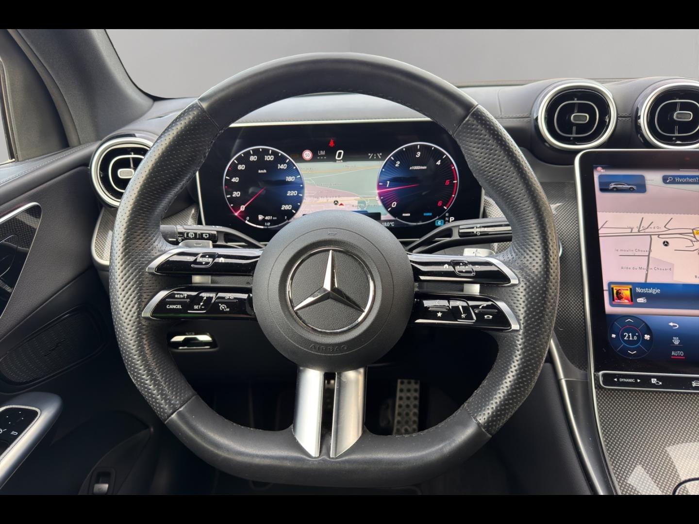 Image MERCEDES-BENZ GLC 220 d 197ch AMG Line 4Matic 9G-Tronic