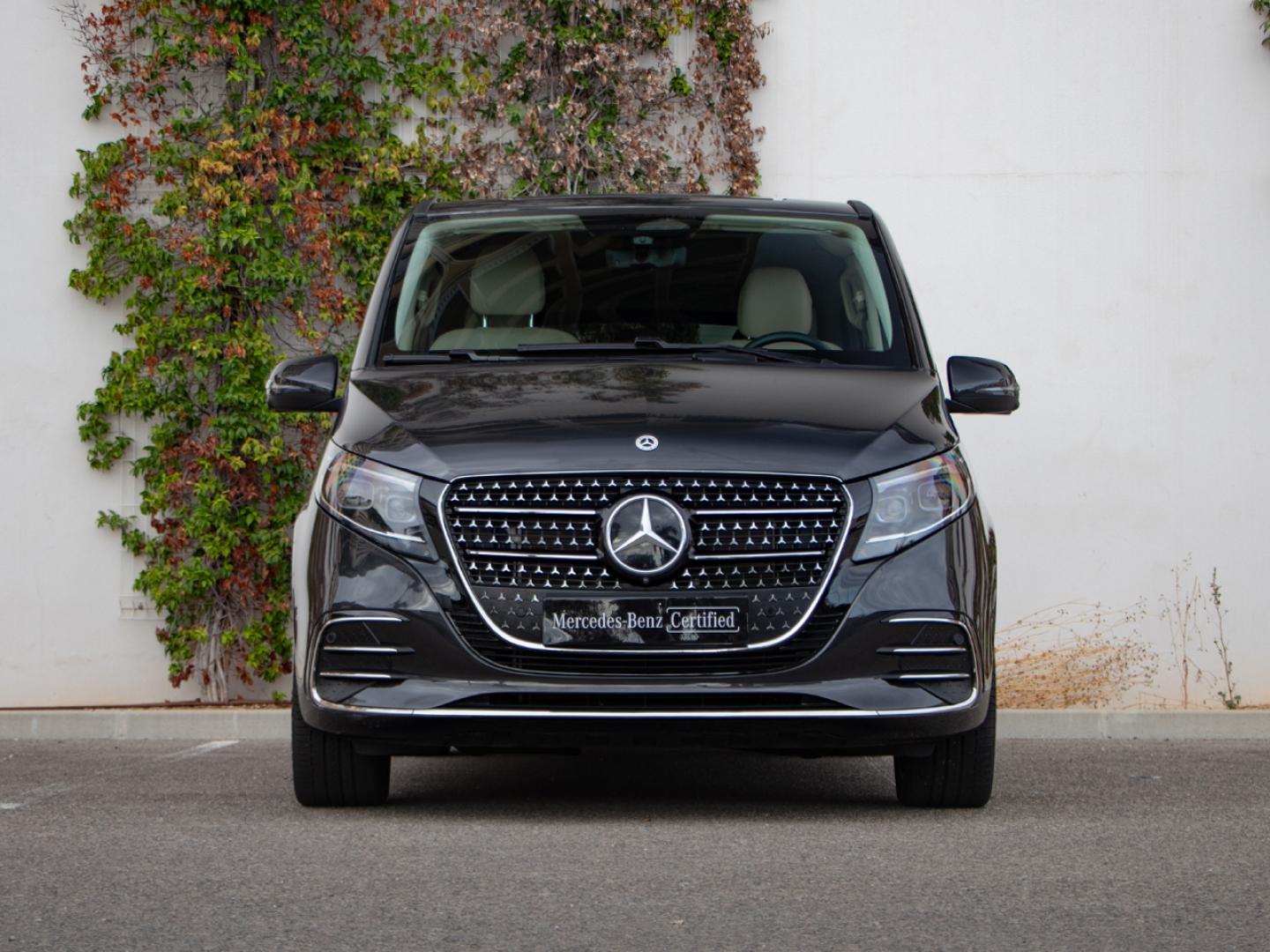 Photo MERCEDES-BENZ Classe V 300 d Extra-Long Avantgarde Intégrale 9G-Tronic