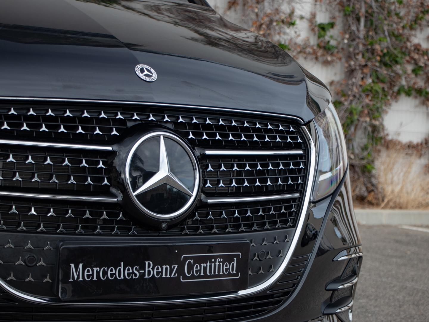 Image MERCEDES-BENZ Classe V 300 d Extra-Long Avantgarde Intégrale 9G-Tronic