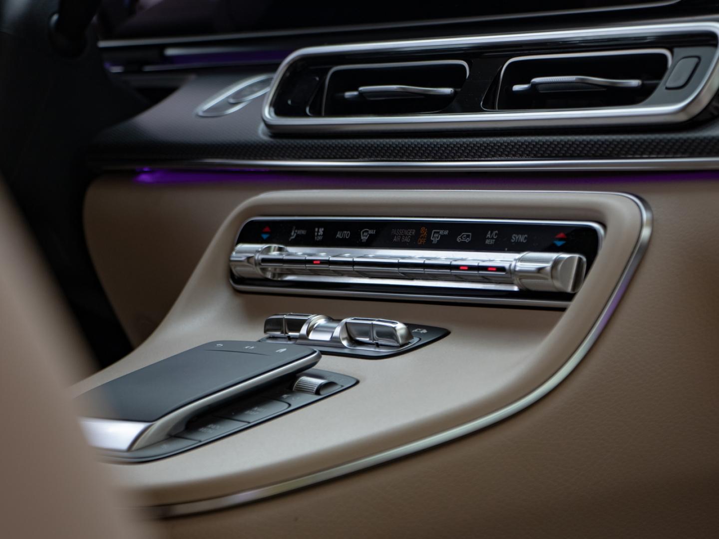Image MERCEDES-BENZ Classe V 300 d Extra-Long Avantgarde Intégrale 9G-Tronic
