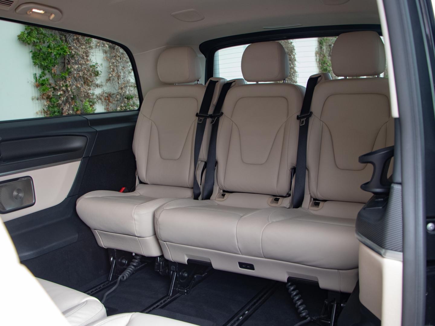 Image MERCEDES-BENZ Classe V 300 d Extra-Long Avantgarde Intégrale 9G-Tronic