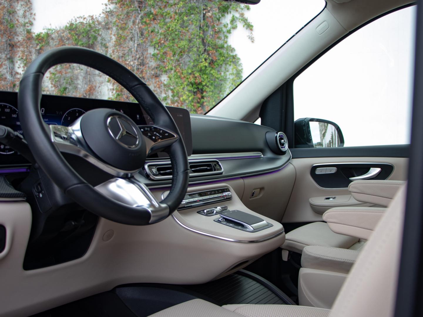 Image MERCEDES-BENZ Classe V 300 d Extra-Long Avantgarde Intégrale 9G-Tronic