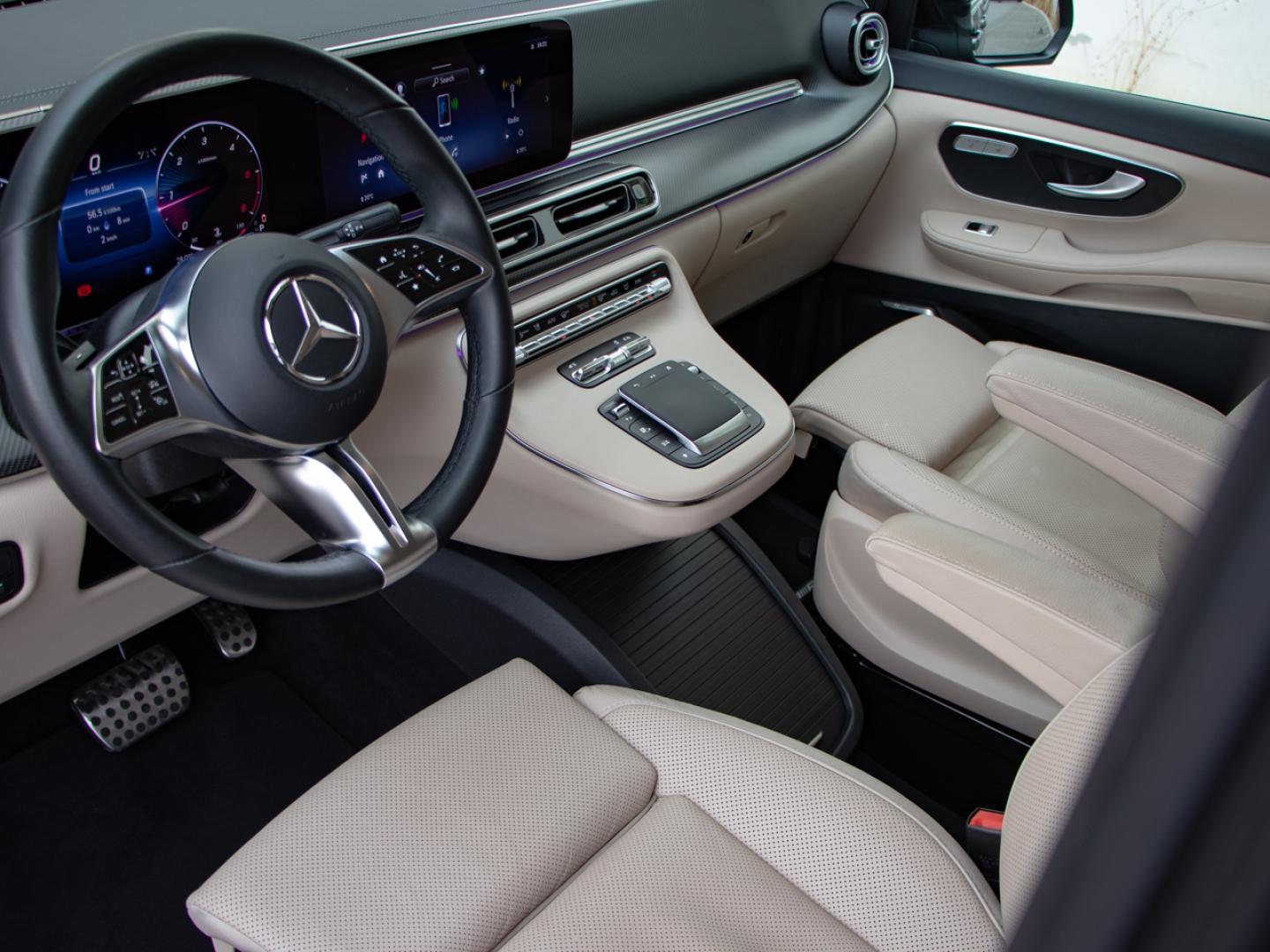 Image MERCEDES-BENZ Classe V 300 d Extra-Long Avantgarde Intégrale 9G-Tronic
