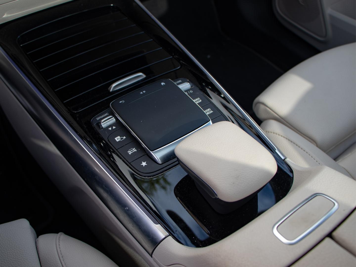 Image MERCEDES-BENZ EQA 250+ 190ch Progressive Line