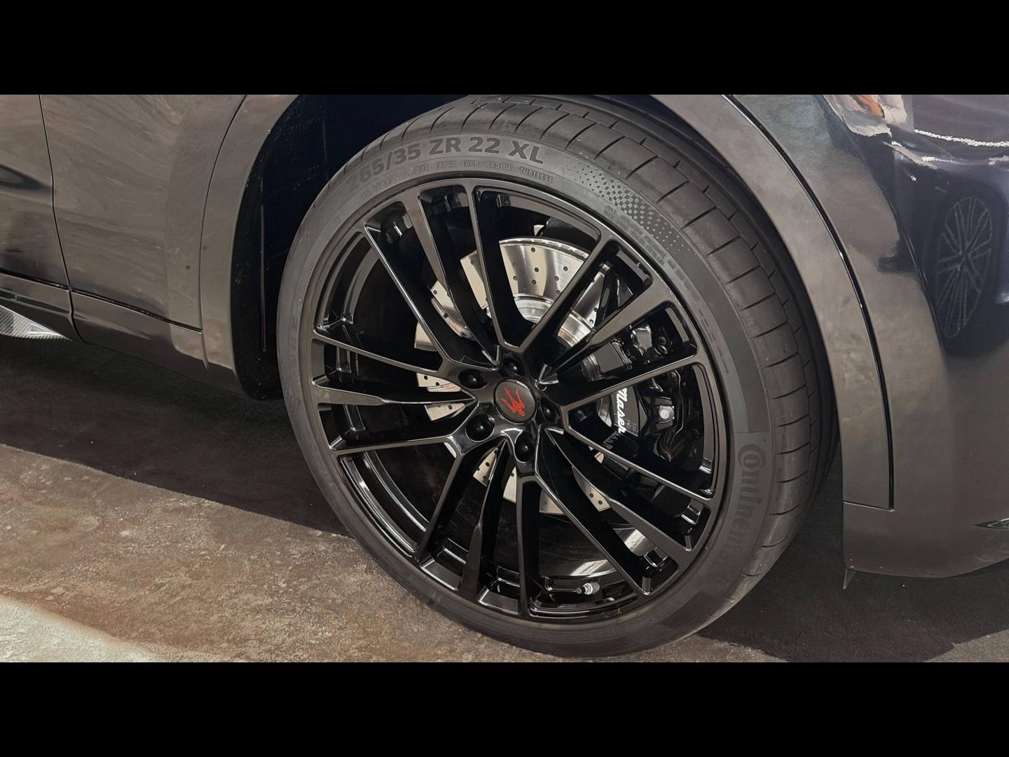 Image MASERATI Levante 3.8 V8 580ch Trofeo