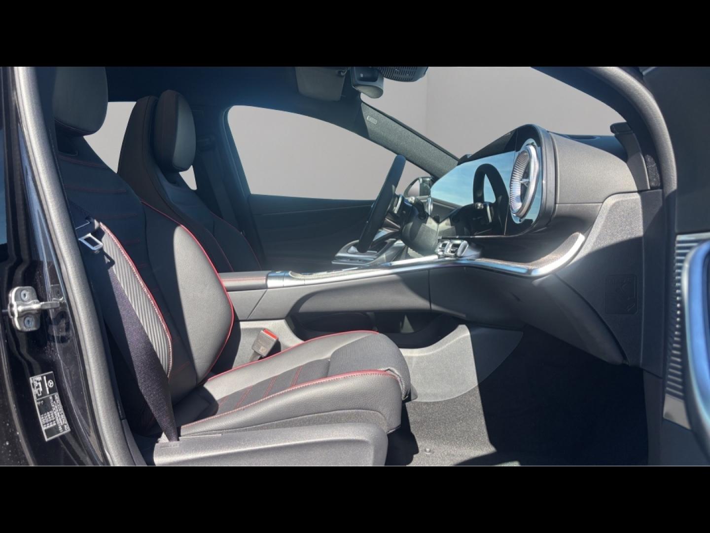 Image MERCEDES-BENZ Classe C 400 489ch 94,5kWh AMG Line 4Matic