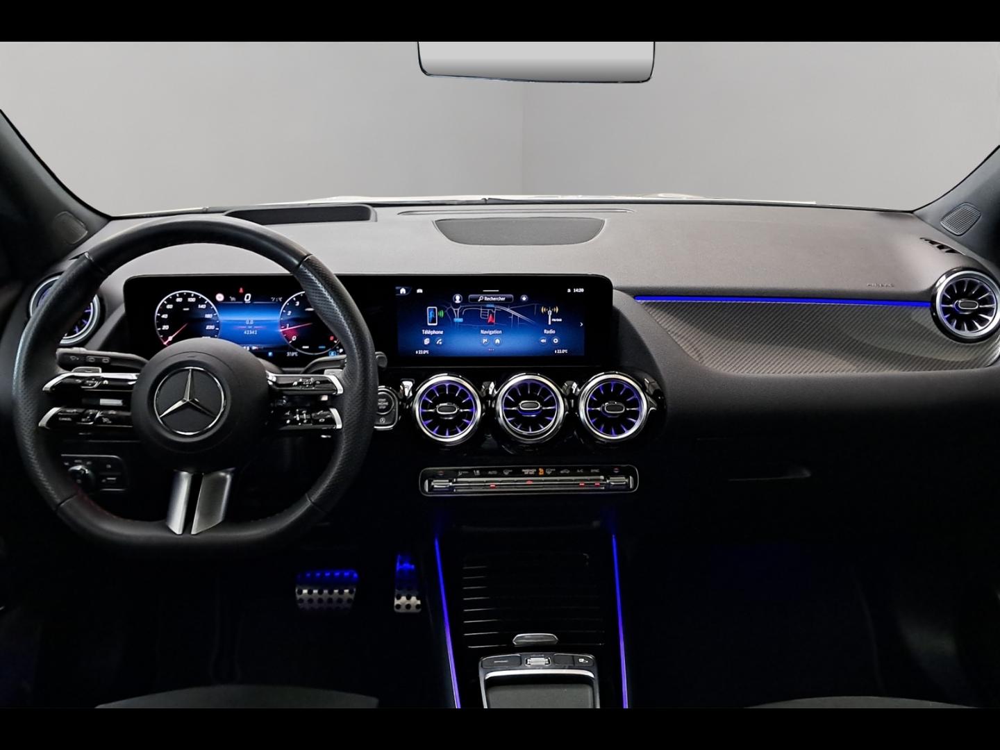 Image MERCEDES-BENZ GLA 200 163ch AMG Line 7G-DCT