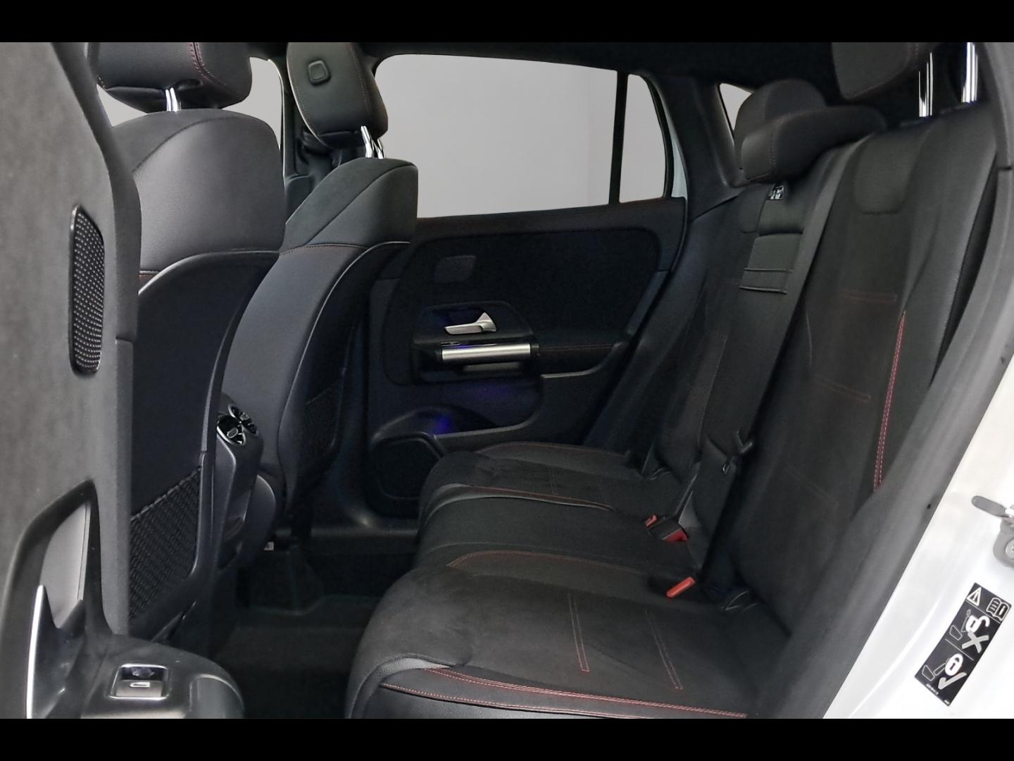 Image MERCEDES-BENZ GLA 200 163ch AMG Line 7G-DCT