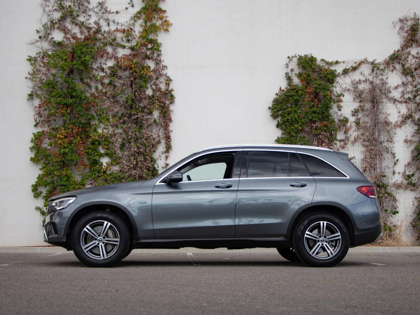 Image MERCEDES-BENZ GLC 300 e 211+122ch Avantgarde Line 4Matic 9G-Tronic Euro6d-T-EVAP-ISC