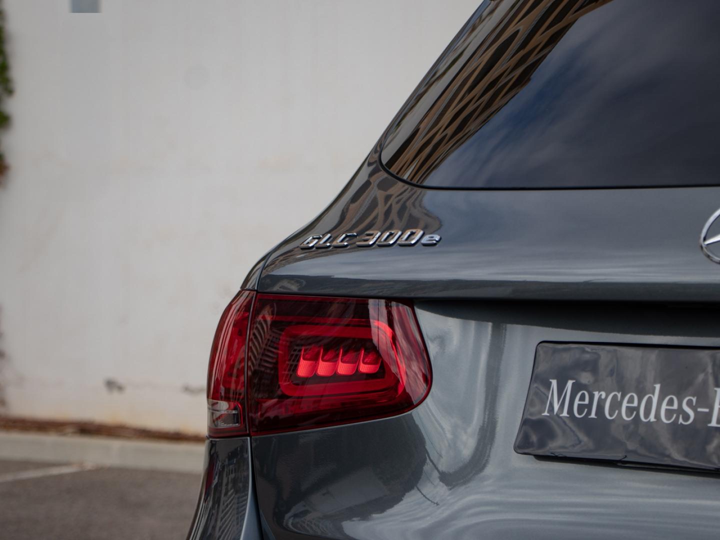 Image MERCEDES-BENZ GLC 300 e 211+122ch Avantgarde Line 4Matic 9G-Tronic Euro6d-T-EVAP-ISC