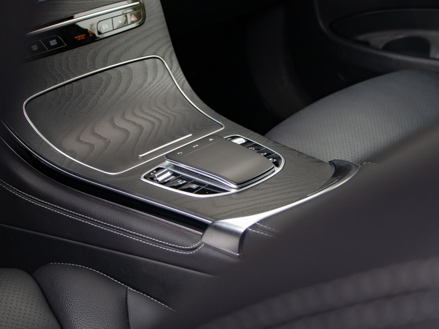 Image MERCEDES-BENZ GLC 300 e 211+122ch Avantgarde Line 4Matic 9G-Tronic Euro6d-T-EVAP-ISC