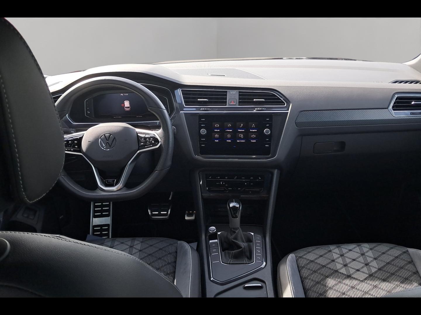 Image VOLKSWAGEN Tiguan 1.4 eHybrid 245ch R-Line DSG6