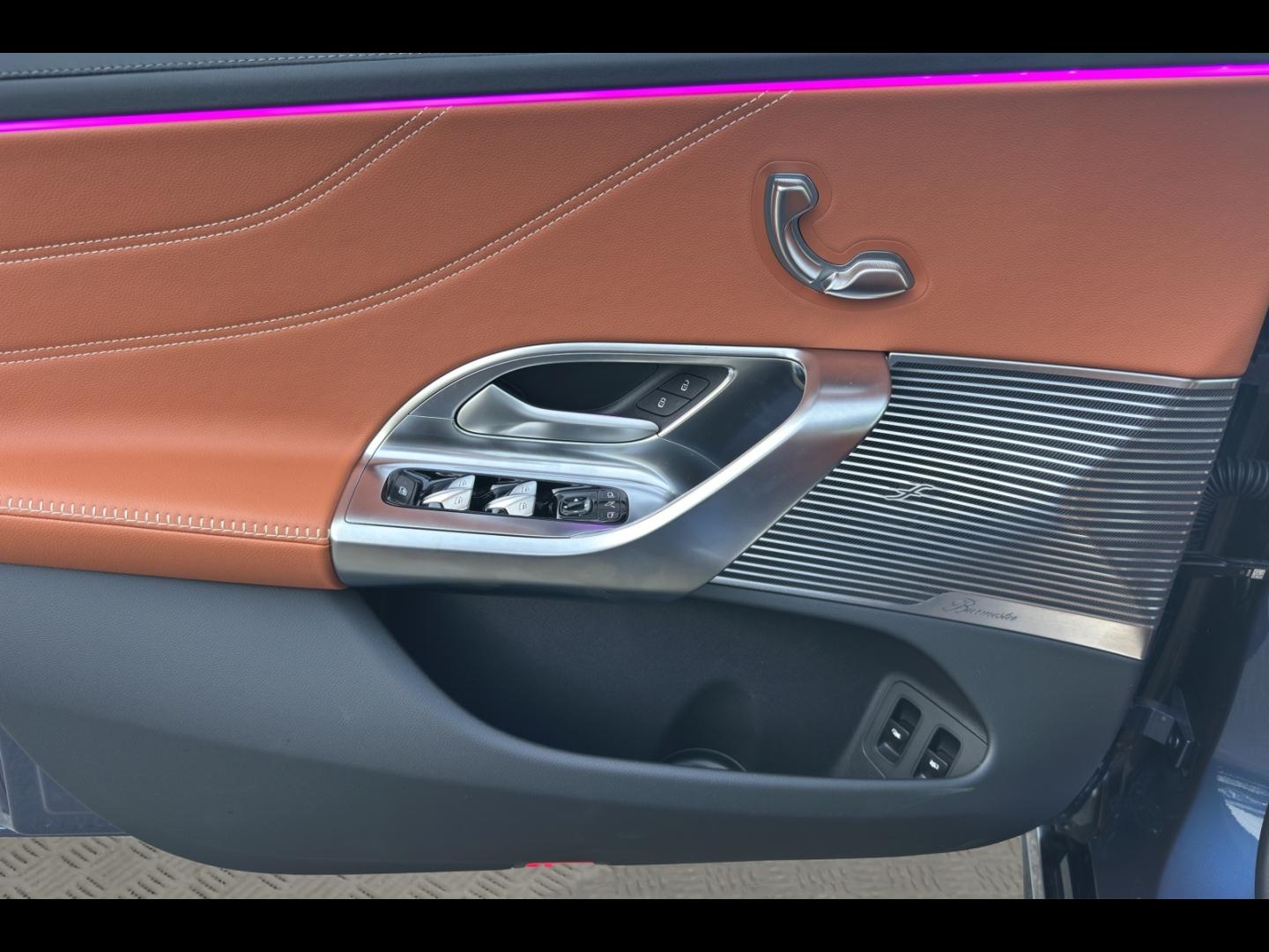 Image MERCEDES-BENZ Classe C 400 489ch 94,5kWh AMG Line 4Matic