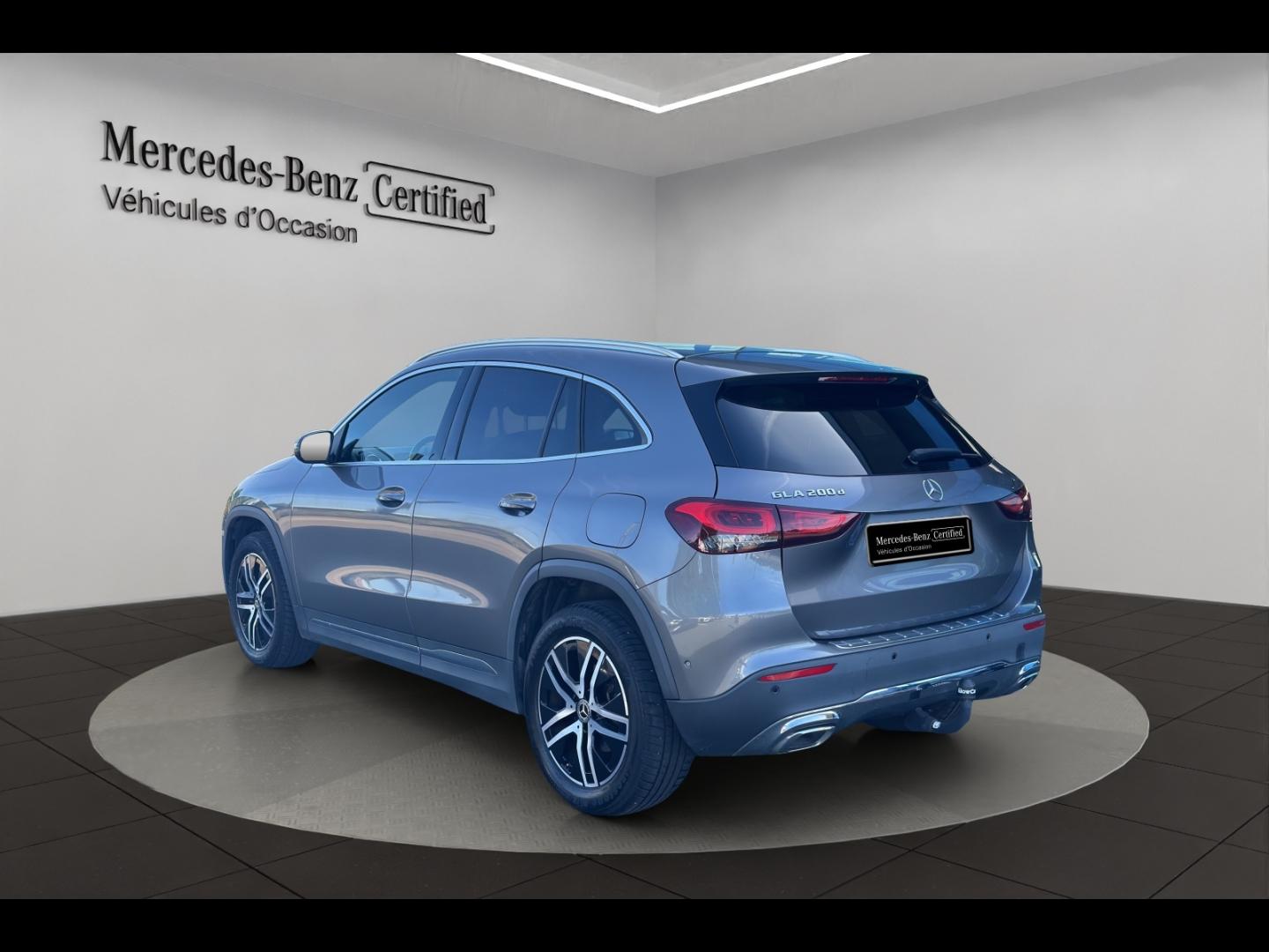 Image MERCEDES-BENZ GLA 200 d 150ch Business Line 8G-DCT