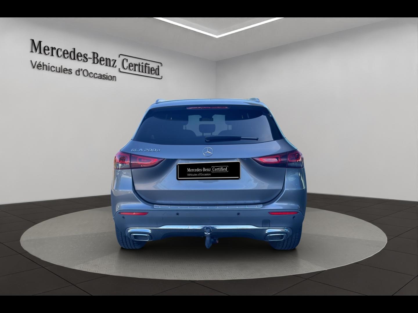 Image MERCEDES-BENZ GLA 200 d 150ch Business Line 8G-DCT