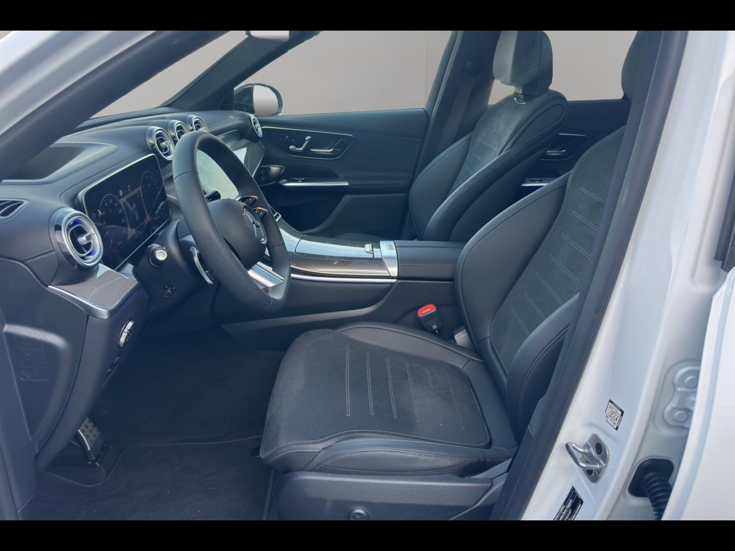 Image MERCEDES-BENZ GLC 300 e Hybrid 313ch AMG Line + 4Matic 9G-Tronic