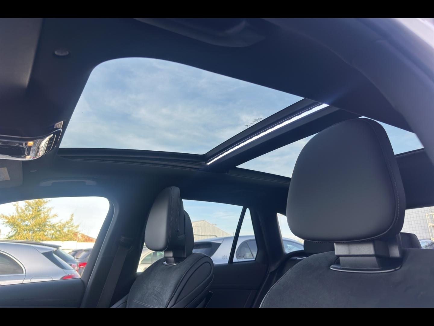 Image MERCEDES-BENZ GLC 300 e Hybrid 313ch AMG Line + 4Matic 9G-Tronic