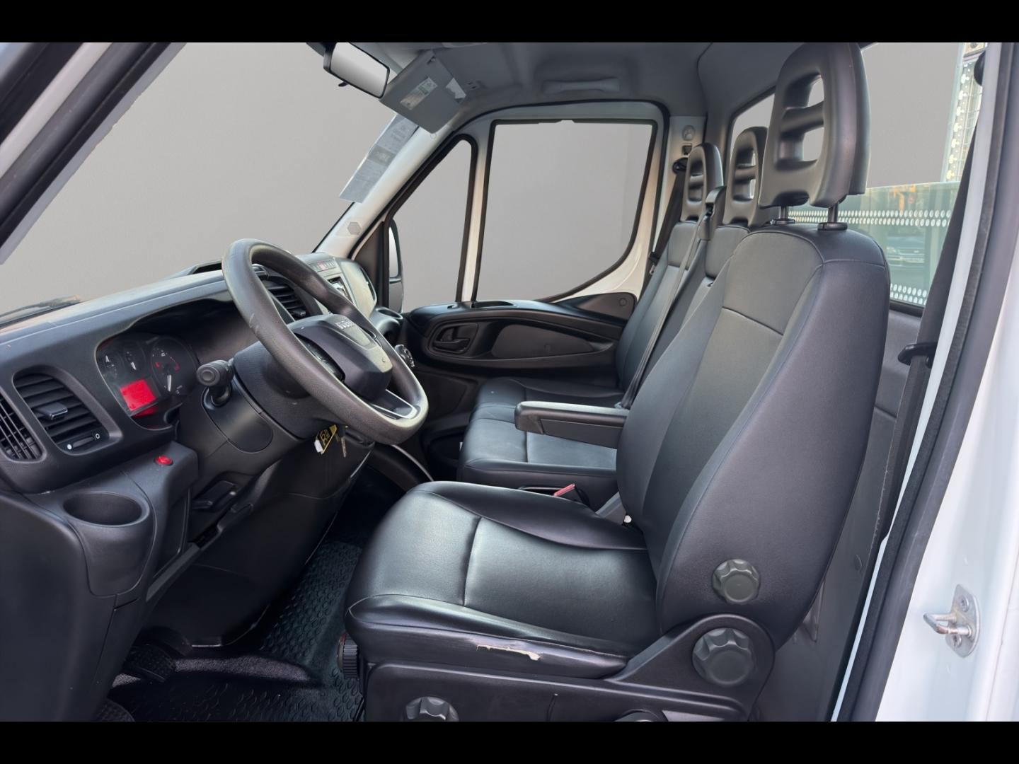 Image IVECO Daily CCb 35C16H3.0 Empattement 3750