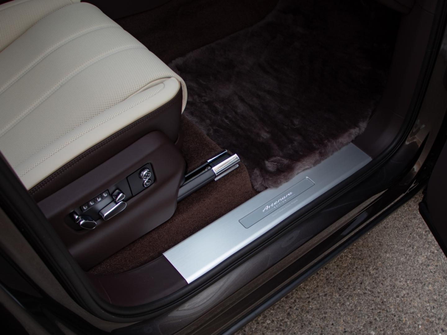 Image BENTLEY BENTAYGA EWB Artenara V8 4.0 550ch