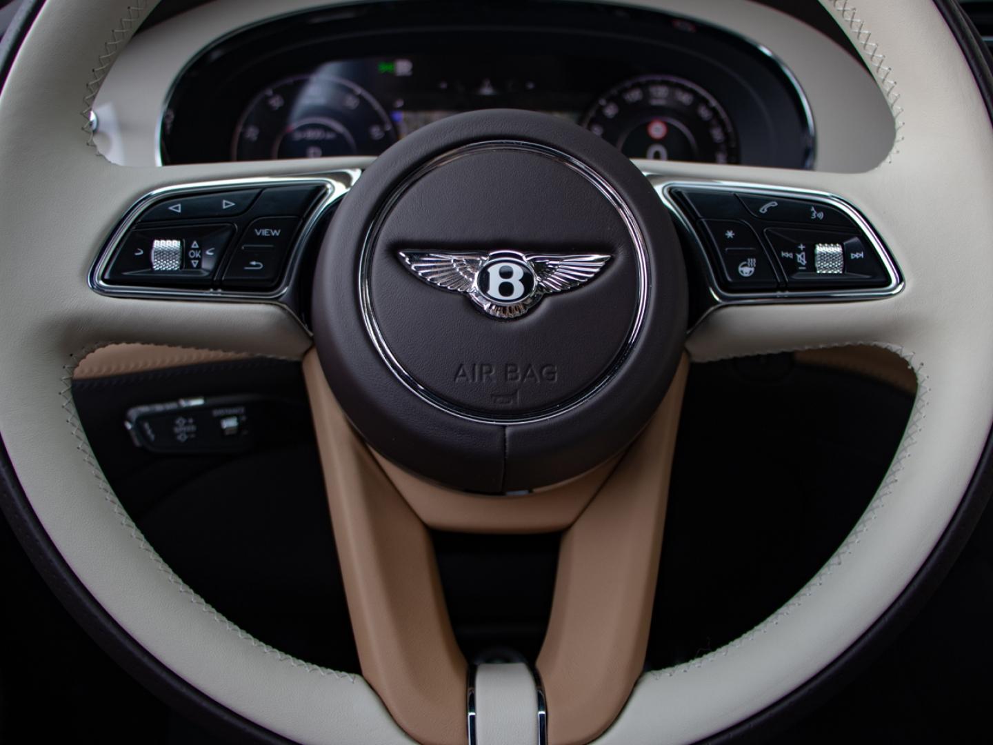Image BENTLEY BENTAYGA EWB Artenara V8 4.0 550ch