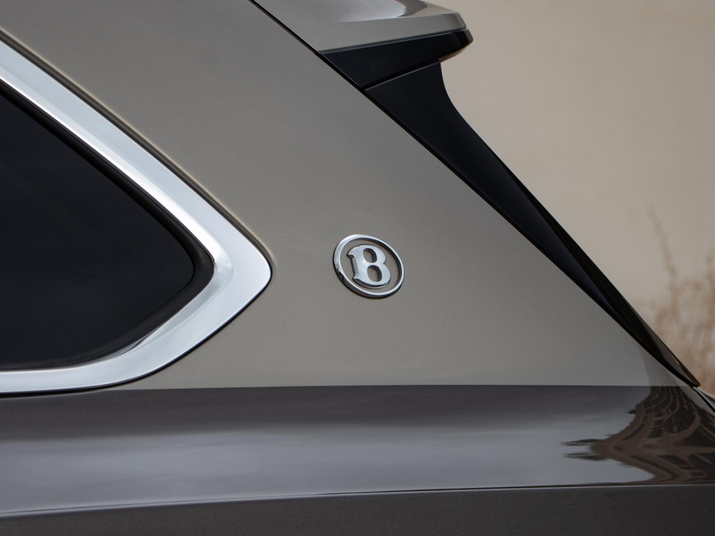 Image BENTLEY BENTAYGA EWB Artenara V8 4.0 550ch