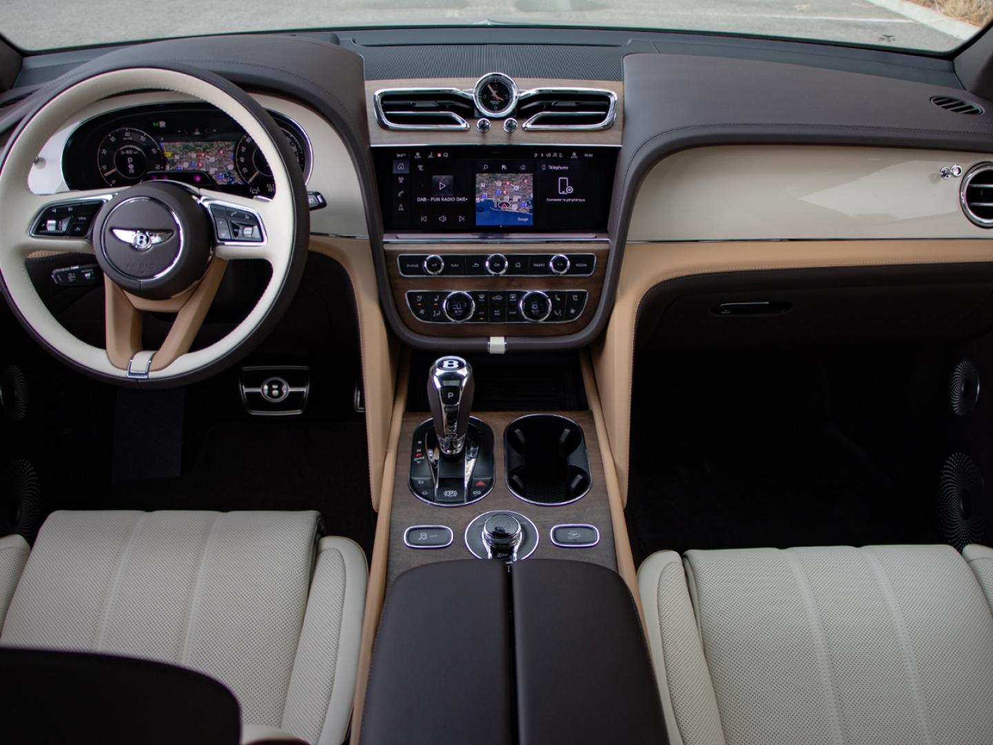 Image BENTLEY BENTAYGA EWB Artenara V8 4.0 550ch