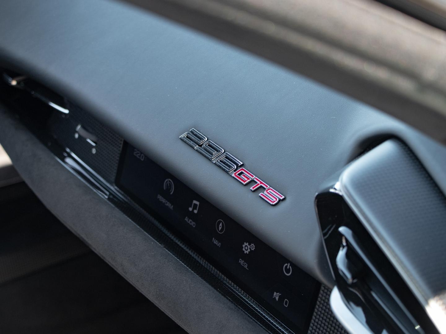 Image FERRARI 296 GTS Spider
