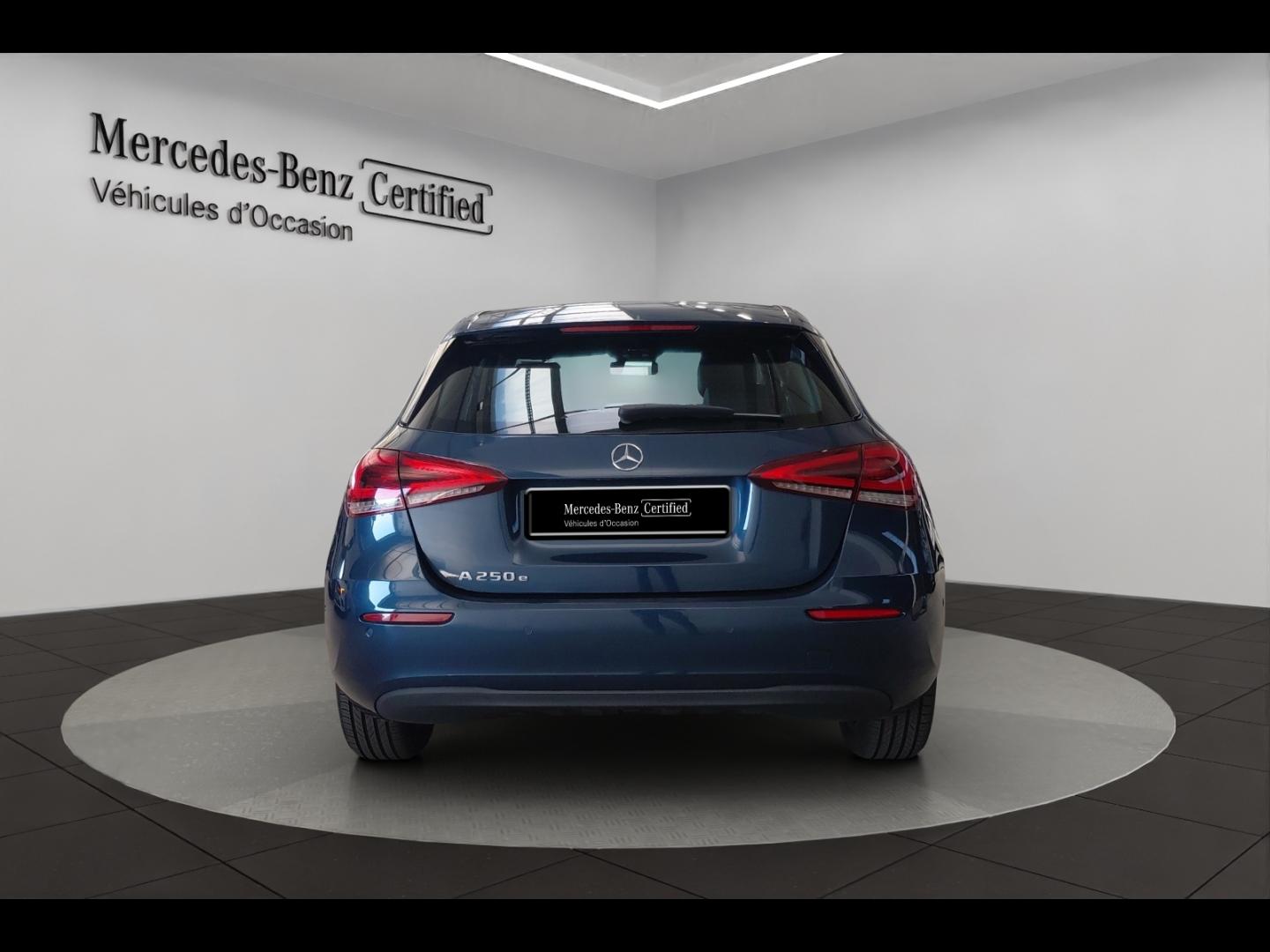 Image MERCEDES-BENZ Classe A 250 e 160+102ch Business Line 8G-DCT 8cv