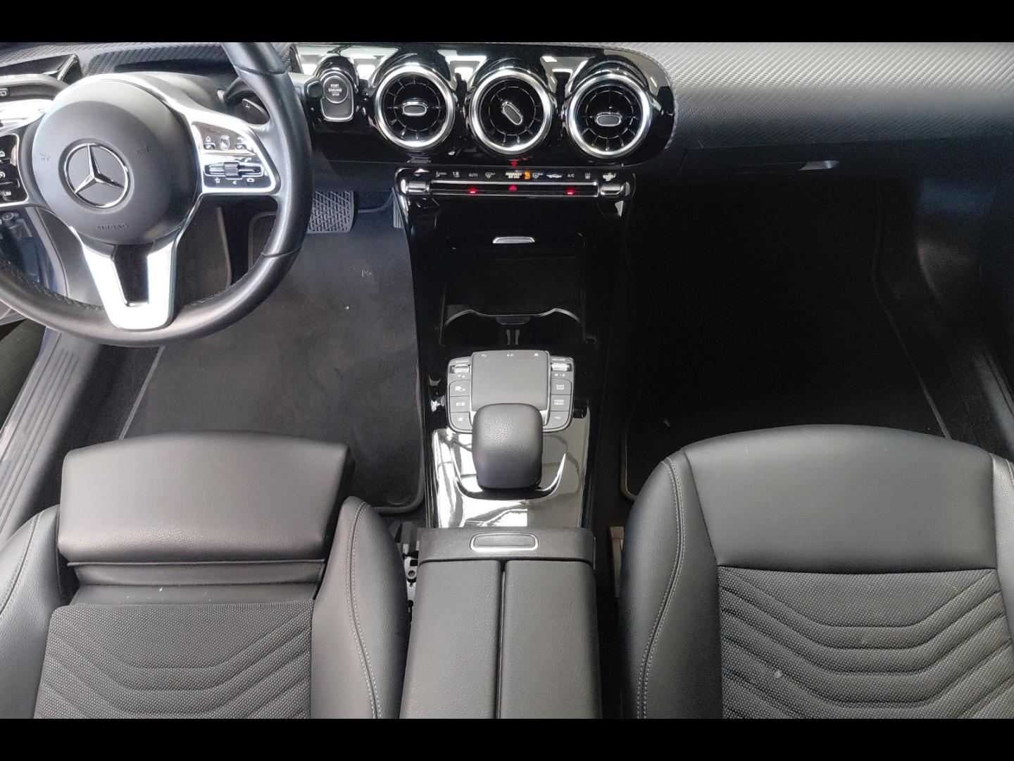 Image MERCEDES-BENZ Classe A 250 e 160+102ch Business Line 8G-DCT 8cv