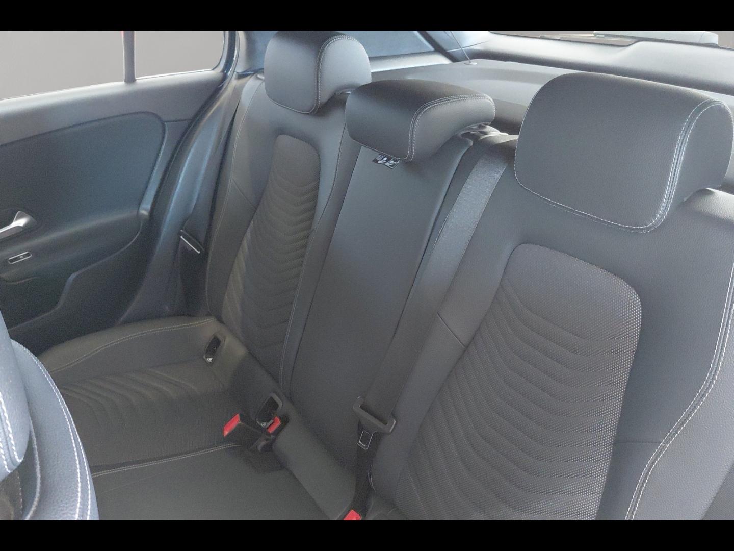 Image MERCEDES-BENZ Classe A 250 e 160+102ch Business Line 8G-DCT 8cv