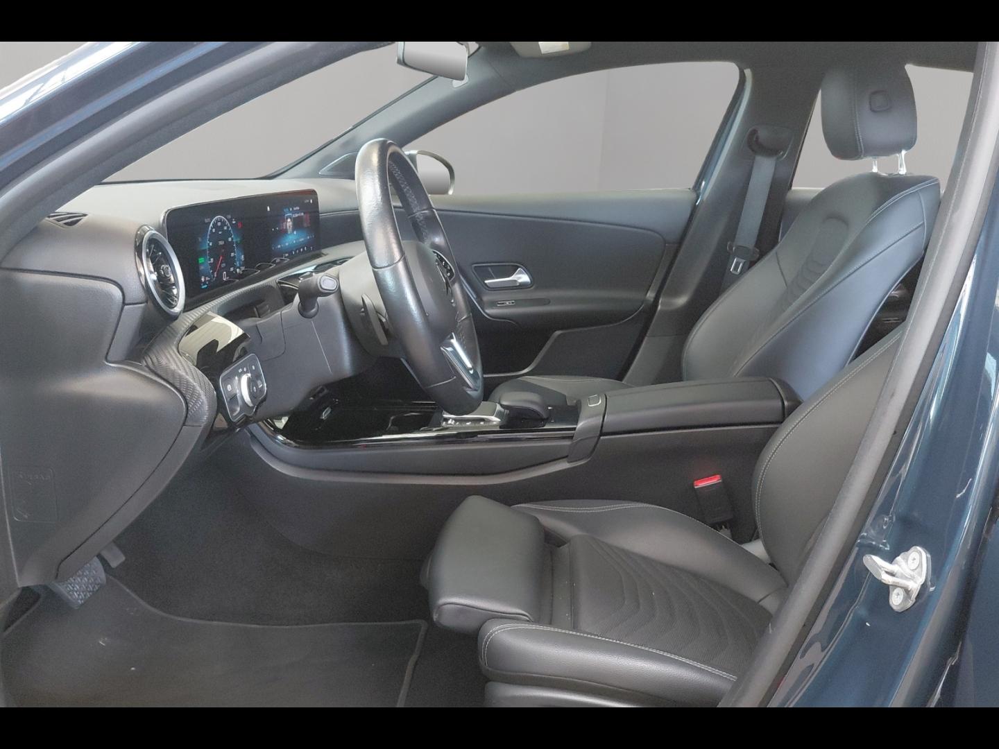 Image MERCEDES-BENZ Classe A 250 e 160+102ch Business Line 8G-DCT 8cv