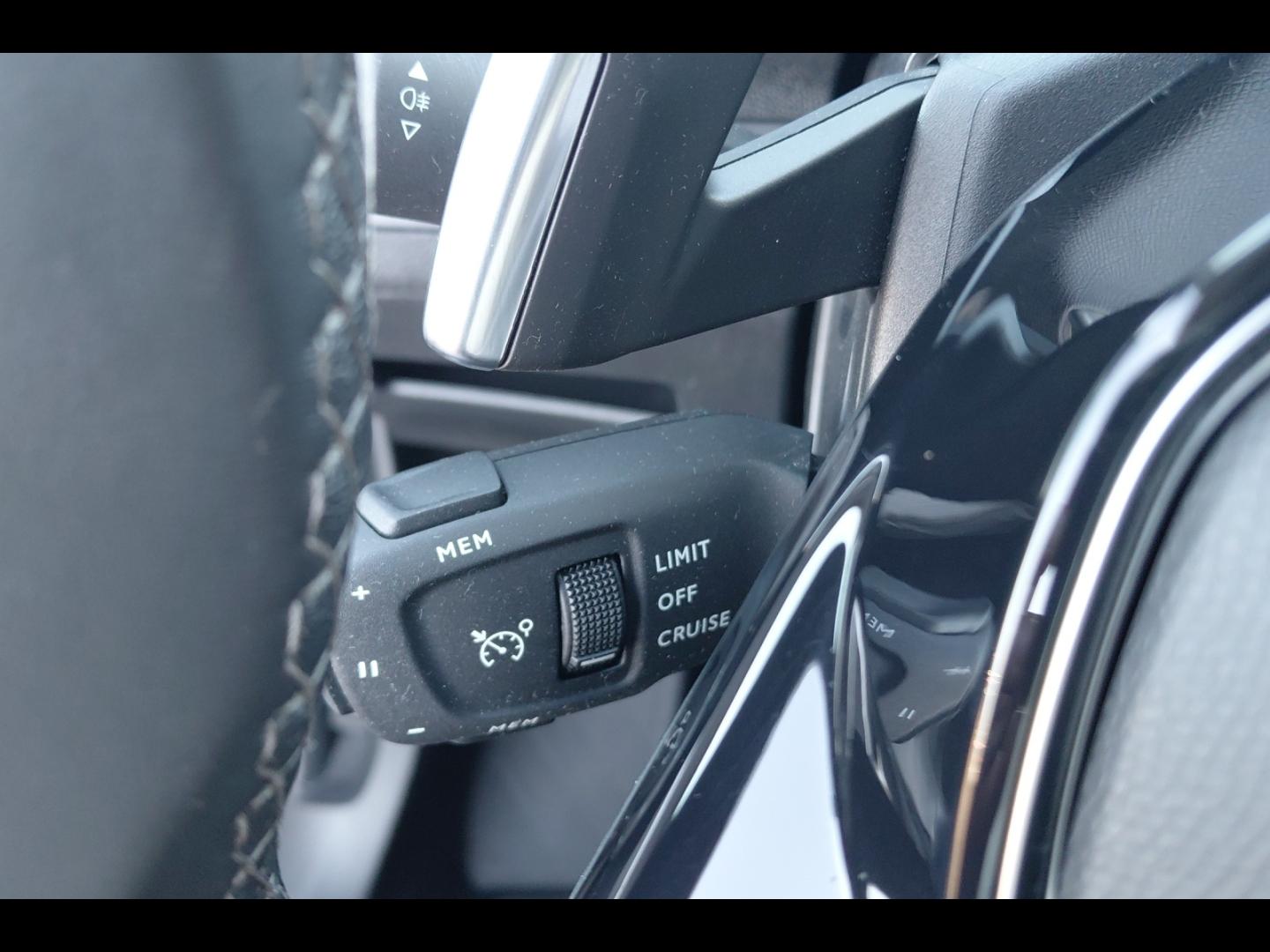 Image PEUGEOT 3008 HYBRID 225ch Allure Pack e-EAT8