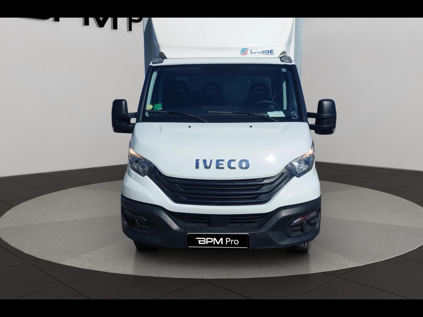 Image IVECO Daily CCb 35C16H empattement 4100 3.0 CAISSE HAYON