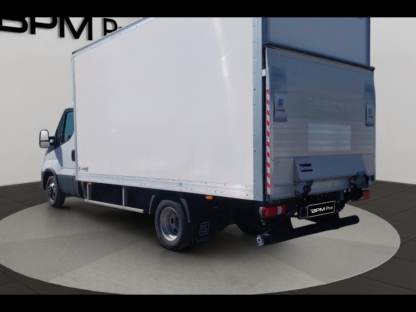 Image IVECO Daily CCb 35C16H empattement 4100 3.0 CAISSE HAYON