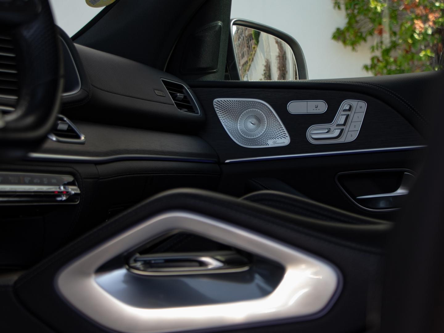 Image MERCEDES-BENZ GLE 300 d 245ch AMG Line 4Matic 9G-Tronic