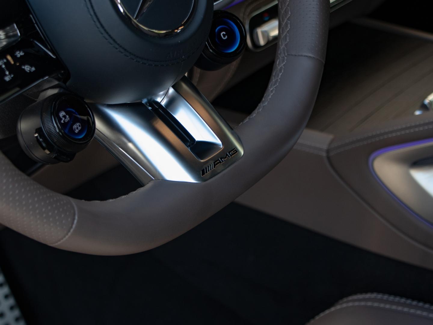 Image MERCEDES-BENZ GLS 63 AMG 612ch 4Matic+ 9G-Tronic Speedshift TCT