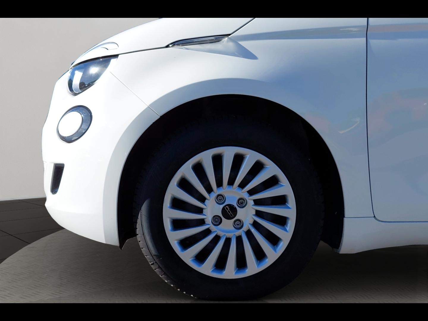 Image FIAT 500 e 95ch MY23