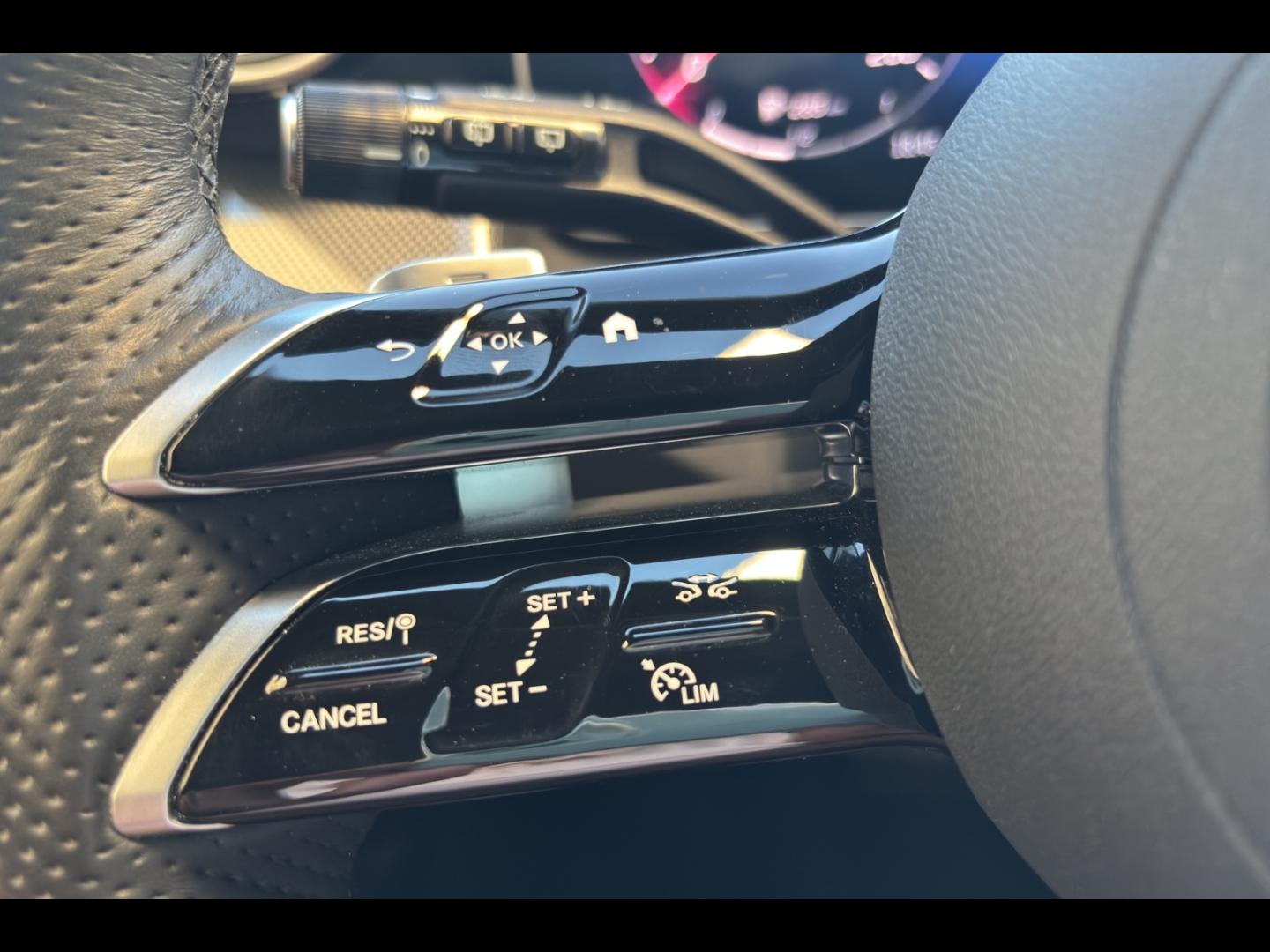 Image MERCEDES-BENZ GLC 300 e Hybrid 313ch AMG Line 4Matic 9G-Tronic
